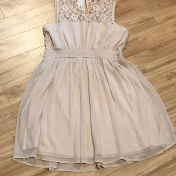 Vero Moda dress - Picture 4 of 7